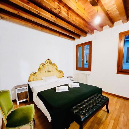 Ca Rialto Apartments เวนิส ภายนอก รูปภาพ